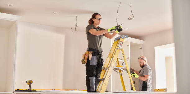 Best Ceiling Fan Installation Electrician  in Hugoton, KS